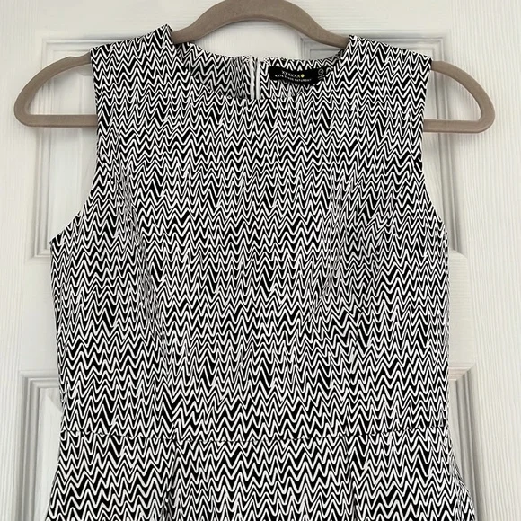 KATE SPADE DRESS - Picture 2 of 5